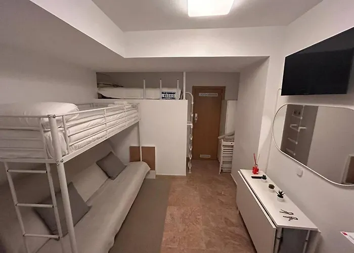Cute Studio In Gran Via -Si1