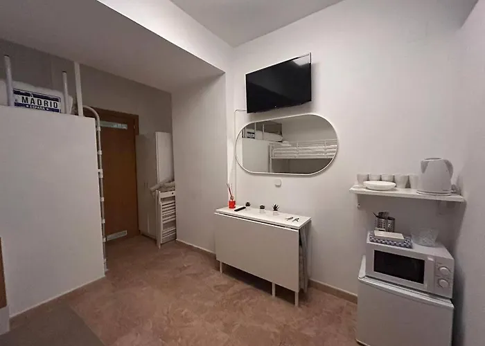 Cute Studio In Gran Via -Si1